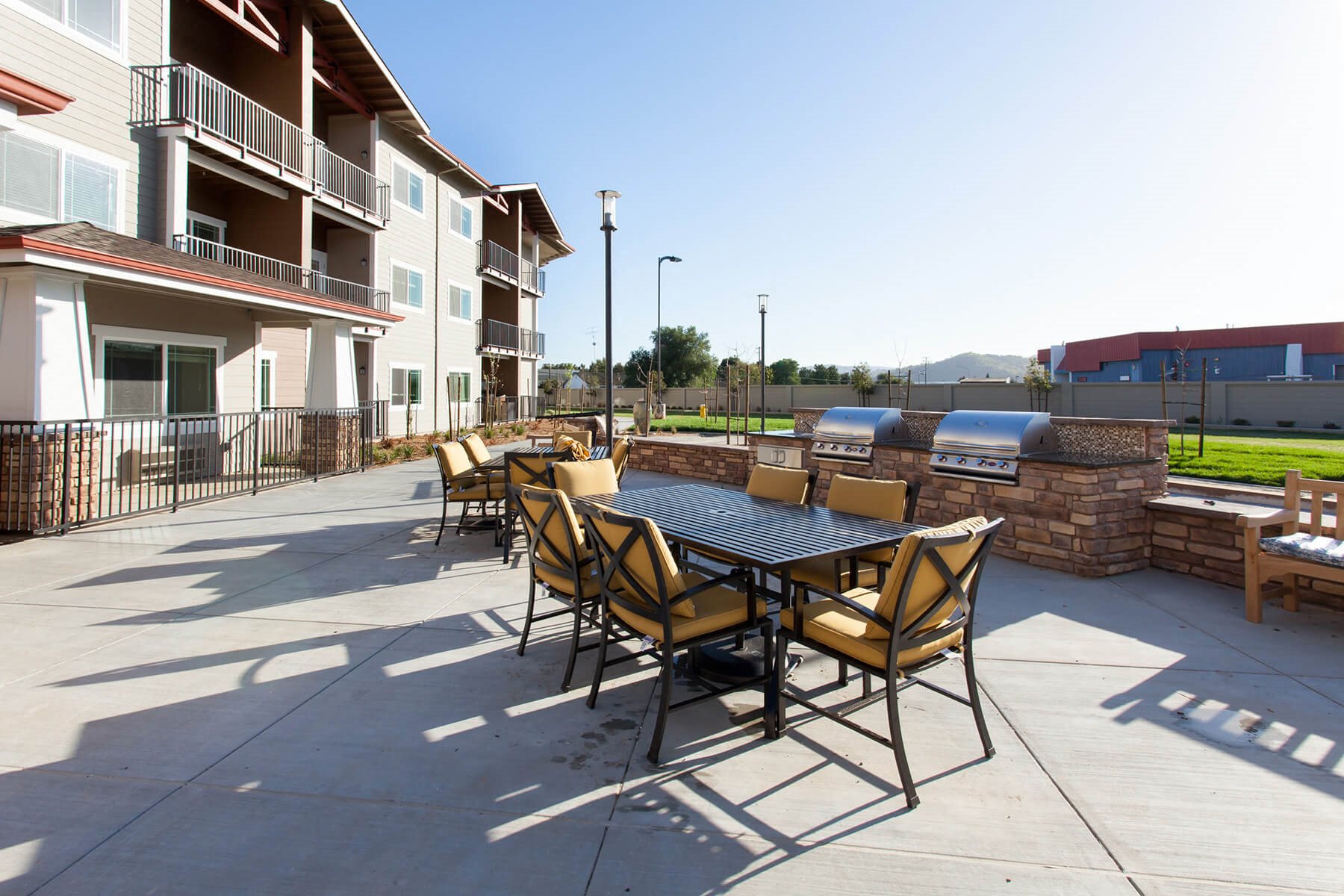 Barbecue and Picnic Area at The Lodge at Morgan Hills Apartments in Morgan Hill CA